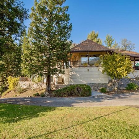 Secluded Mtn Top Family Haven W/Views Spa & Arcade Three Rivers Exterior photo
